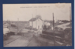 CPA [94] Val De Marne > Champigny Sur Marne Gare Chemin De Fer Train Circulé Passage à Niveau - Champigny Sur Marne