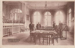 Delcampe - 76 - FORGES LES EAUX - Intérieur Du Casino - La Salle De Boule - Forges Les Eaux