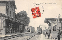 21-8023 : BOUCHAIN. LA GARE DE CHEMIN DE FER AVEC LE TRAIN - Bouchain