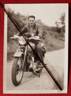 Delcampe - Photo  - Moto  , Motos - Motorbikes