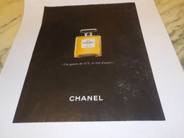 Delcampe - ANCIENNE PUBLICITE  PARFUM CHANEL 5 PARIS 2011 - Autres & Non Classés