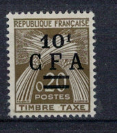 REUNION         N°  YVERT  :  TAXE 46  (aminci)  NEUF AVEC  CHARNIERES      (CH  4 / 26 ) - Unused Stamps