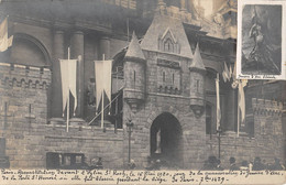 Delcampe - CPA 75 PARIS 1er Arrt CARTE PHOTO RECONSTITUTION DEVANT EGLSIE ST ROCH LE JOUR DE LA CANONISATION DE JEANNE D'ARC - Paris (01)