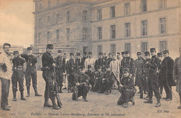 CPA 75 PARIS VIIe CASERNE LATOUR MAUBOURG EXERCICES DE TIR INDIVIDUEL - Distrito: 07