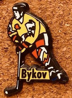 HOCKEY SUR GLACE - ICE - EX JOUEUR DU HC FRIBOURG GOTTERON - SLAVA BYKOV - SUISSE - SCHWEIZ - SVIZZERA -   (27) - Sport Invernali