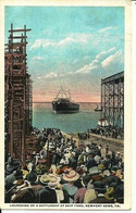 Launching Of A Battleship At Ship Yard, NEWPORT NEWS, VA. (envoi 1917) - Newport News