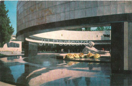Delcampe - Baku - Memorial To The 26 Commissars Of Baku - 1974 - Azerbaijan USSR - Unused - Aserbaidschan