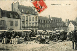 Hennebont * Vue Sur Le Marché * Marchands Foire * Place Du Village - Hennebont