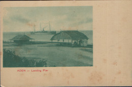 Delcampe - CPA YEMEN  ADEN LANDING PIER BOAT SHIP MORE ADEN LISTED @ 1 EURO OR LESS - Jemen