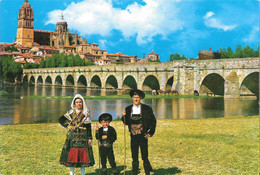 Delcampe - SALAMANCA - Puente Romano, Charros Tipicos - Salamanca