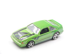 Hot Wheels Mattel '92 Ford Mustang TM GM -  Issued 2007 Scale 1/64 - Matchbox (Lesney)