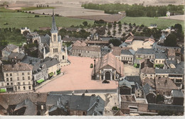 76 - GODERVILLE - L' Eglise Et La Place Du Marché - Goderville