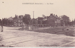 Delcampe - 76 - GODERVILLE - La Gare - Goderville