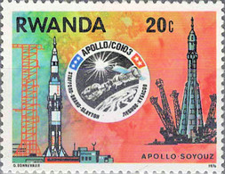 2448 Mi.Nr.835 Ruanda (1976) Apollo, Soyuz3 And Mission Patch Gestempelt - Gebruikt