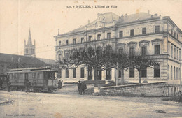 CPA 74 SAINT JULIEN EN GENEVOIS L'HOTEL DE VILLE (TRAMWAY DANS LA RUE - Saint-Julien-en-Genevois