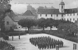 CPA 74 ANNECY REVUE DU 30e DE LIGNE A LA CASERNE DECOUX - Annecy