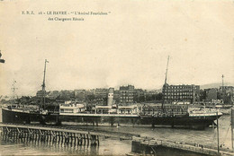 Le Havre * Bateau De Commerce Courrier Paquebot AMIRAL FOURICHON , Compagnie Des Chargeurs Réunis - Portuario