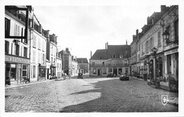 28-BONNEVAL- PLACE DU MARCHE - Bonneval