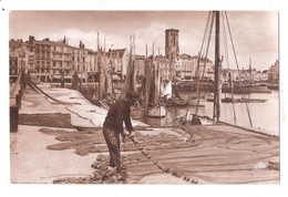 CPA 17 La Rochelle No.11 Les Quais Real Photo C.A.P. Strasbourg Fishing Boats Unused - La Rochelle