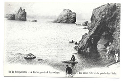 Ile De Porquerolles - La Roche Perçée Et Les Rochers Des Deux Frères à La Pointe Des Mèdes - Porquerolles