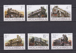 MOZAMBIQUE 1983 TIMBRES N°910/15 NEUFS** TRAINS - Mozambico