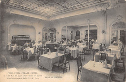 CPA 75 PARIS XIIe PARIS LYON PALACE HOTEL RUE DE LYON SALLE A MANGER BUFFET P.L.M. - Paris (12)