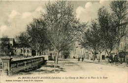 Bourg St Andéol * Le Champ De Mars Et La Place De La Tour - Bourg-Saint-Andéol