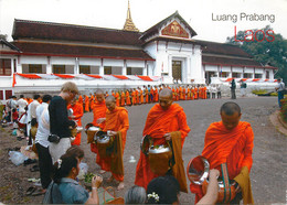 CPSM Lao-Laos-Morning Alms At Luang Prabang-Beau Timbre     L777 - Laos