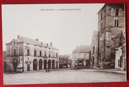 CPA -   Louè  -( Sarthe)  - La Place Germain Pilon - Loue