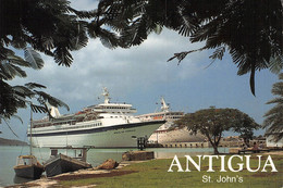 ANTIGUA - CRUISE SHIPS IN THE PORT OF ST. JOHN'S   / P51 - Antigua Und Barbuda