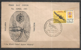 PAKISTAN SPECIAL SOUVENIR COVER 1962 WORLD UNITED AGAINST  MALARIA - Pakistán