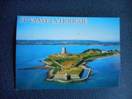 CP Aérienne ST VAAST LA HOUGUE "Le Fort" - Timbre PEUGEOT 204 - Saint Vaast La Hougue