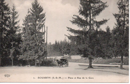 Cpa Bourron, Place Et Rue De La Gare. Seine Et Marne. - Andere & Zonder Classificatie