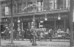 CPA 75 PARIS XVIIe PARIS VUE DES MAGASINS A LA JEUNE FRANCE 13 AVENUE DES TERNES - Distretto: 17