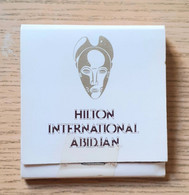 HILTON INTERNATIONAL ABIDJAN,COTE D'IVOIRE,BOOKMATCHES/MATCHBOOK,ALLUMETTES - Zündholzschachteln