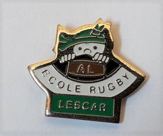 QQ174 Pin's école Rugby LESCAR Pyrénées-Atlantiques Achat Immédiat - Rugby