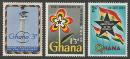 1961	Ghana	100-102	1st Anniversary Of The Republic - Timbres