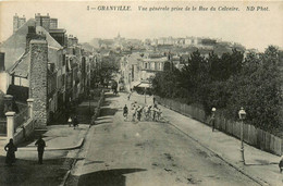 Granville * Vue Générale Prise De La Rue Du Calvaire - Granville