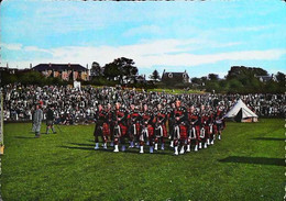 ►  Cpsm Martial Music - PIPE BAND At Higland Games - Jeux Ecossais - Scotland 1950/60s - Jeux Régionaux