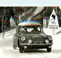 Sport Automobile * Voiture Citroën DS ID 19 , Conduite Par TOIVONEN Et JARVI * Rallye Monte Carlo 1963 * Auto - Rallyes