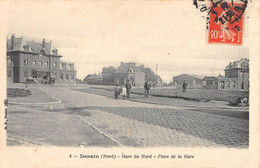 CPA 59 DENAIN GARE DU NORD PLACE DE LA GARE - Denain