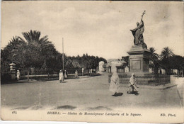CPA AK BISKRA Statue De Monseigneur Lavigerie Et Le Square ALGERIE (1146647) - Biskra