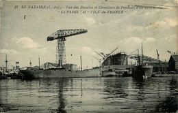 St Nazaire * Vue Des Bassins Et Chantiers De Penhoët * Grue * Construction Navale - Saint Nazaire