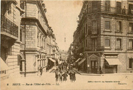 Brive * La Rue De L'hôtel De Ville * Pharmacie - Brive La Gaillarde