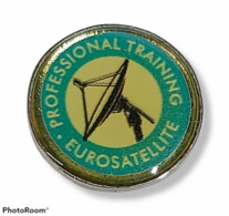 58895 043/ SPILLA PINS - Professional Training - Eurosatellite - Spazio