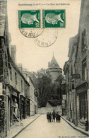 Combourg * La Rue Du Château * Coiffeur * Villageois - Combourg