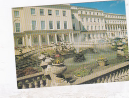 Unused  Postcard, Gloucestershire, Neptune Fountain, Cheltenham - Cheltenham