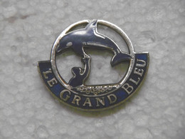 Pin's - Cinéma Film LE GRAND BLEU - Pins Badges EGF Démons Et Merveilles - Cinéma