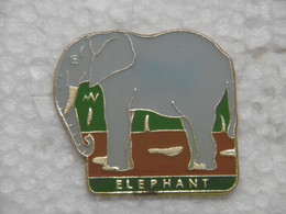 Pin's - Animaux ELEPHANT - Pins Badges - Animales