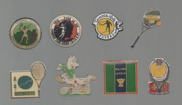 PINS PIN'S TENNIS  1015 CHATEAU GOMBERT AIX FUVEAU GAULOISES CUP FT FONTAINE RG ROLAND GARROS  LOT 8 PINS - Natation